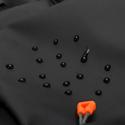 Mochila masculina de luxo, de alta qualidade, com grande capacidade e material impermeável. Ideal para viagens, estudos e treinos. Design moderno, confortável e resistente, perfeita para o dia a dia.